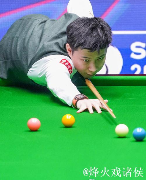 斯诺克上海大师赛即将开战 赵心童丁俊晖剑指冠军